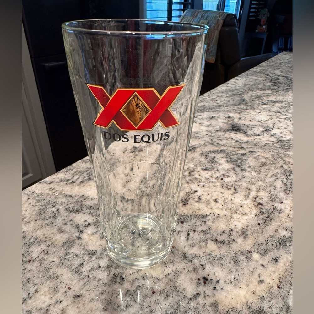 Dos Equis Clear Glass Pint thick glass 8x3in